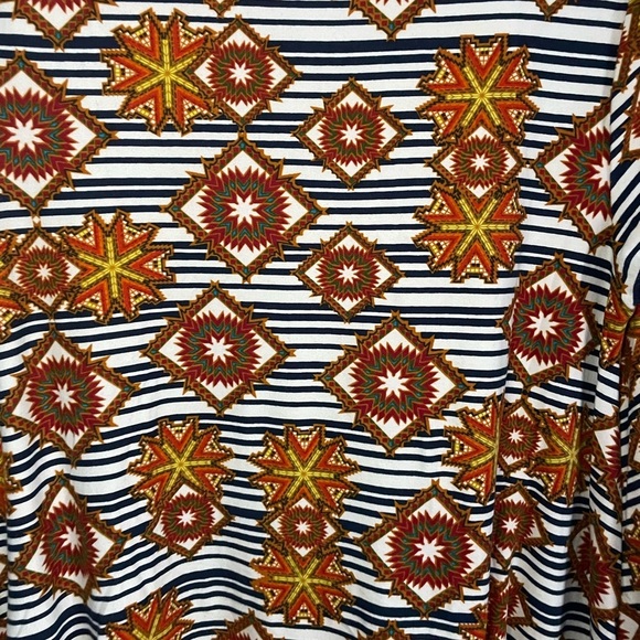 Lularoe Carly Dress Striped Geometric Super Soft (Legging Material) - Picture 7 of 10